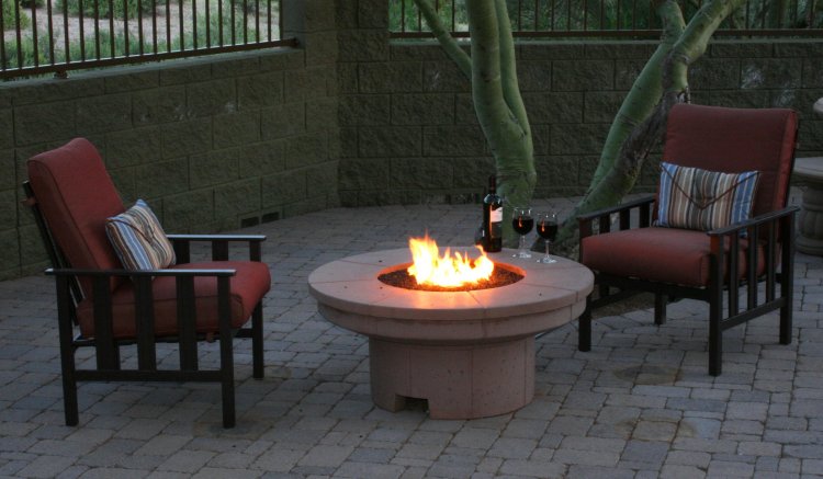 (image for) Concrete fire Table